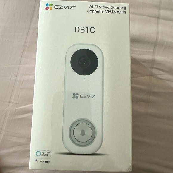 SOLD! ENVIZ DB1C wi-fi Video Doorbell (BRAND NEW) - Picture 1 of 7